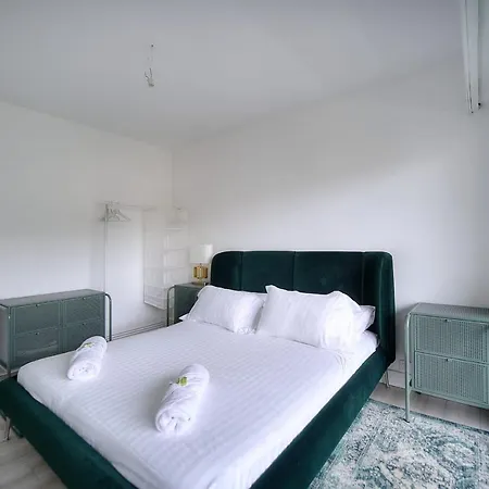 Immogroom - Terrace - Near Shops - Parking - Wifi - Ac Livingroom Апартаменты Канны